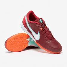 Бутсы зальные NIKE LUNARGATO II