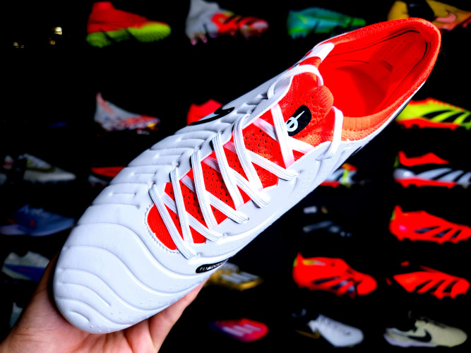 Футбольные бутсы Nike Tiempo Legend 10 Elite FG, 330