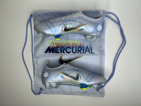 Футбольные бутсы Nike Mercurial Vapor 14  Elite FG, 8