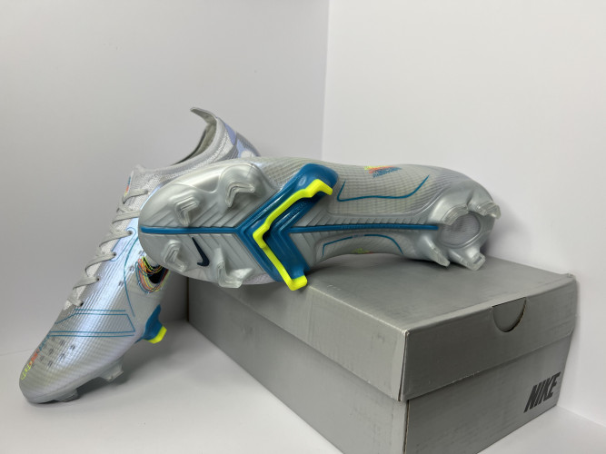 Футбольные бутсы Nike Mercurial Vapor 14  Elite FG, 8