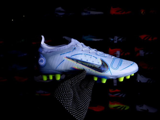 Футбольные бутсы Nike Mercurial Vapor 14  Elite FG, 8