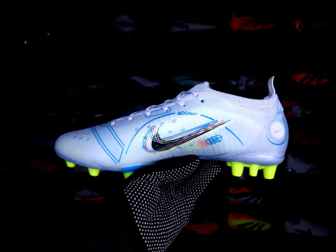 Футбольные бутсы Nike Mercurial Vapor 14  Elite FG, 8
