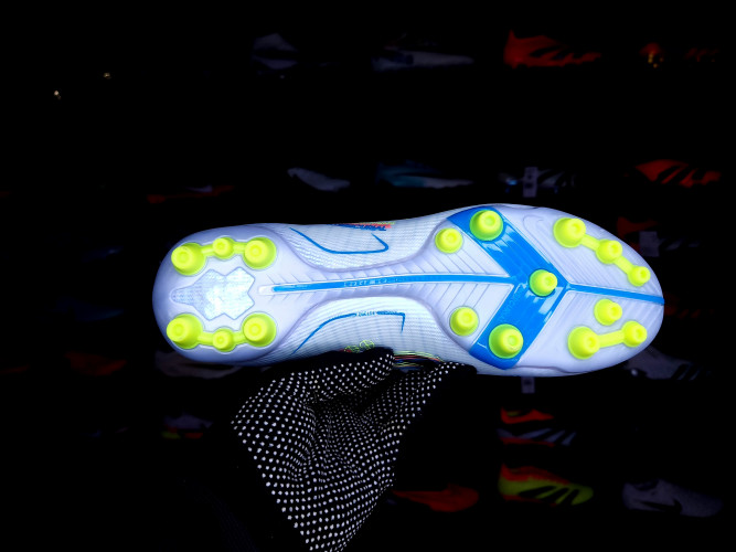 Футбольные бутсы Nike Mercurial Vapor 14  Elite FG, 8