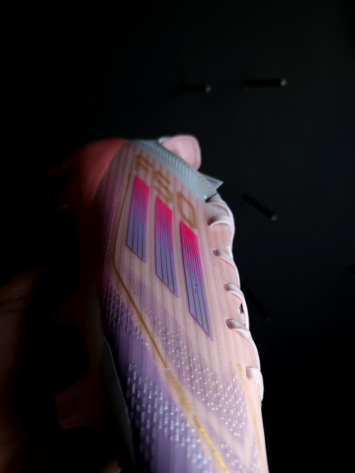 Бутсы adidas  F50 Elite FG