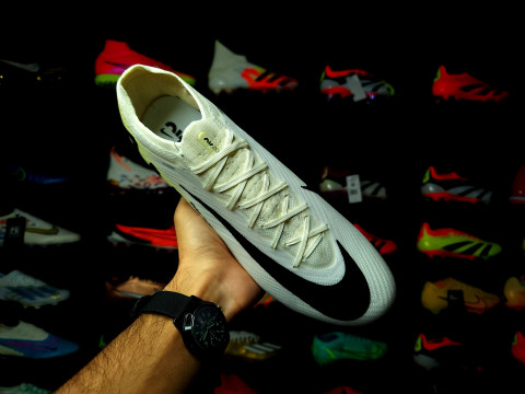 Футбольные бутсы Nike Mercurial Vapor 15 Air Zoom Elite FG, 381