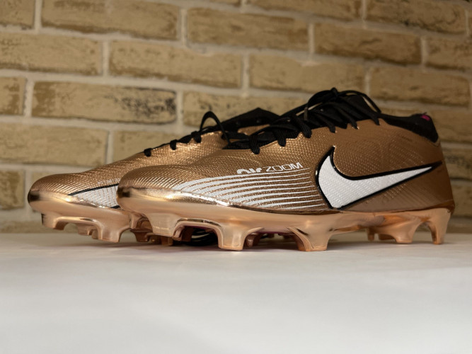 Бутсы Nike Air Zoom Mercurial Vapor 15 Elite FG золотые.