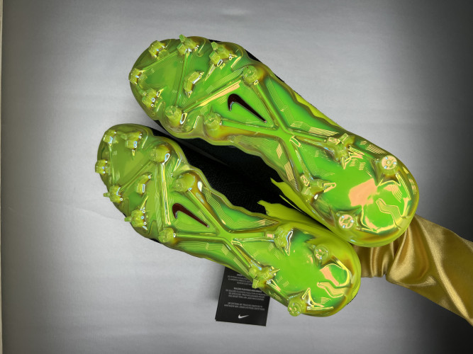 Футбольные бутсы Nike Phantom GX Elite - FG, 70