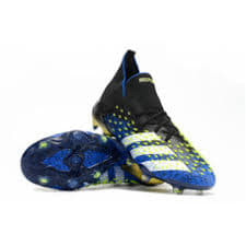Бутсы — Adidas Predator Freak FG: