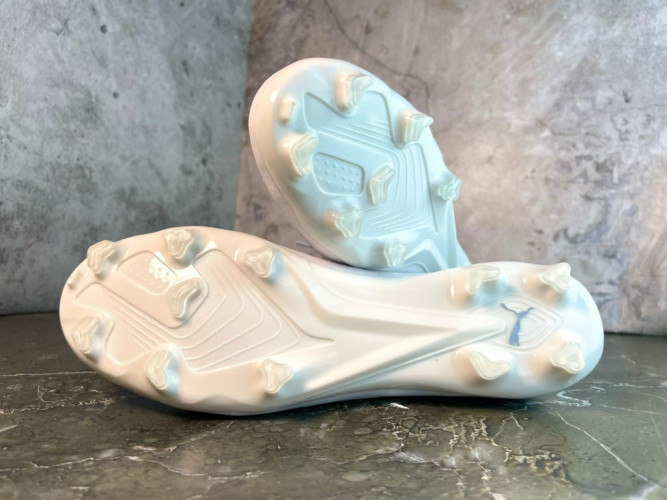 Бутсы Puma Ultra Ultimate FG белые