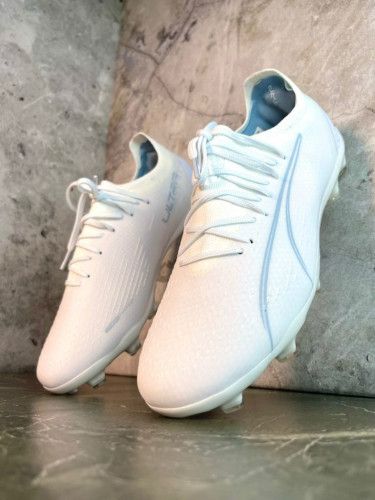 Бутсы Puma Ultra Ultimate FG белые