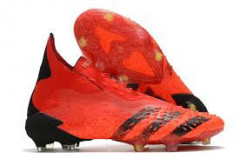 Бутсы — Adidas Predator Freak FG: