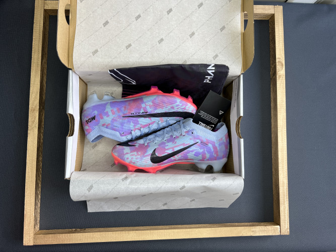 Футбольные бутсы Nike Mercurial Vapor 15 Air Zoom Elite FG, 181