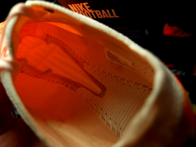 Футбольные бутсы Nike Mercurial Vapor 15 Air Zoom Elite FG, 366