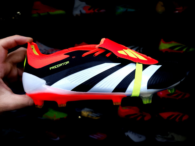 Футбольные бутсы Adidas Predator PredstrikeTongue Elite FG, 4