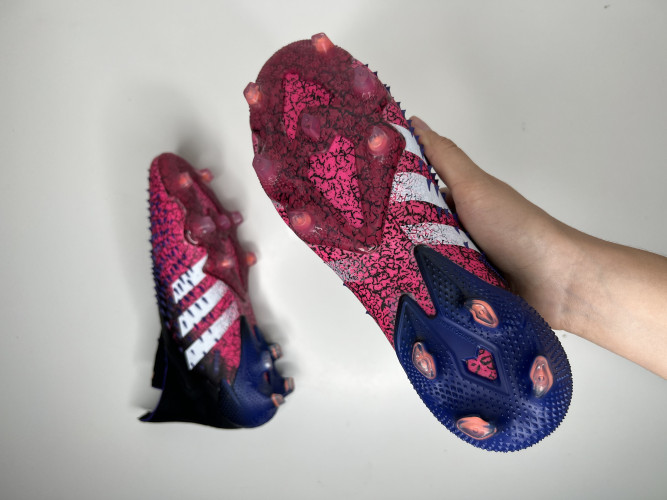 Футбольные бутсы Adidas Predator Freak Elite FG, 31