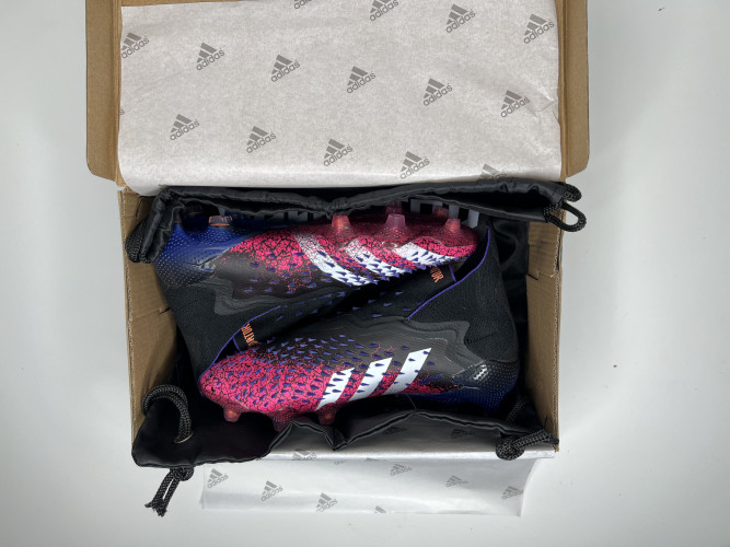 Футбольные бутсы Adidas Predator Freak Elite FG, 31