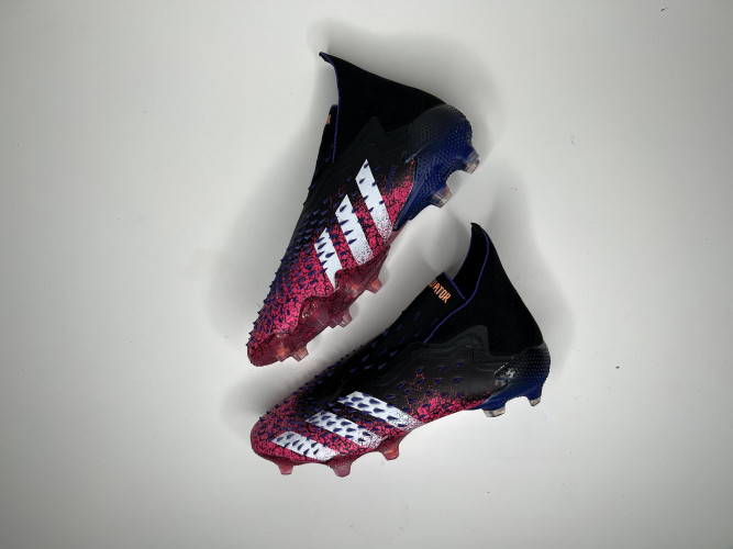Футбольные бутсы Adidas Predator Freak Elite FG, 31