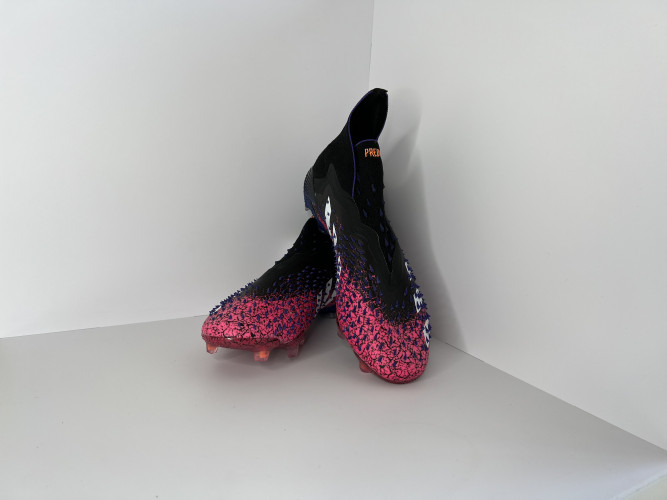 Футбольные бутсы Adidas Predator Freak Elite FG, 31