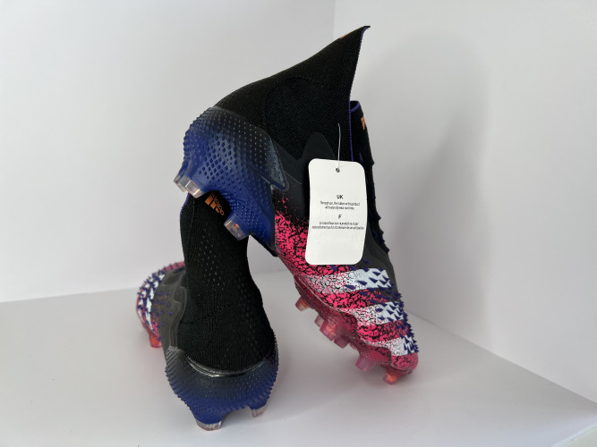 Футбольные бутсы Adidas Predator Freak Elite FG, 31