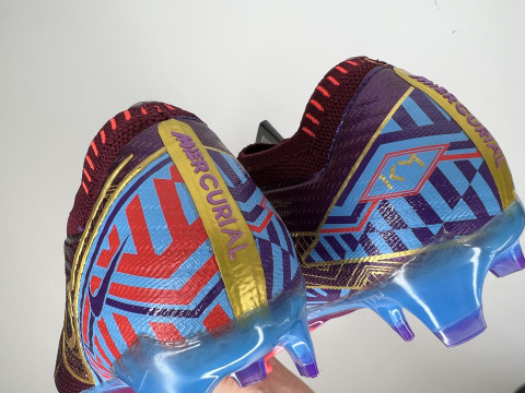 Футбольные бутсы Nike Mercurial Vapor 15 Air Zoom Elite FG, 6