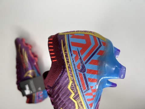 Футбольные бутсы Nike Mercurial Vapor 15 Air Zoom Elite FG, 6